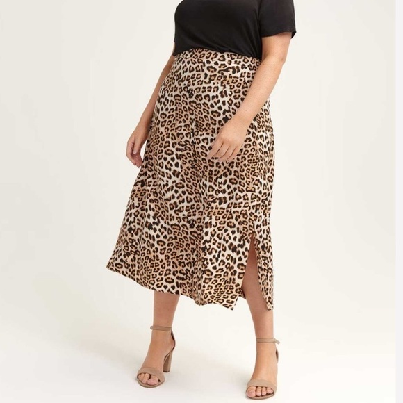 LOVE & Legend leopard print A line Skirt sz 24 **HEMMED ** - Picture 6 of 6